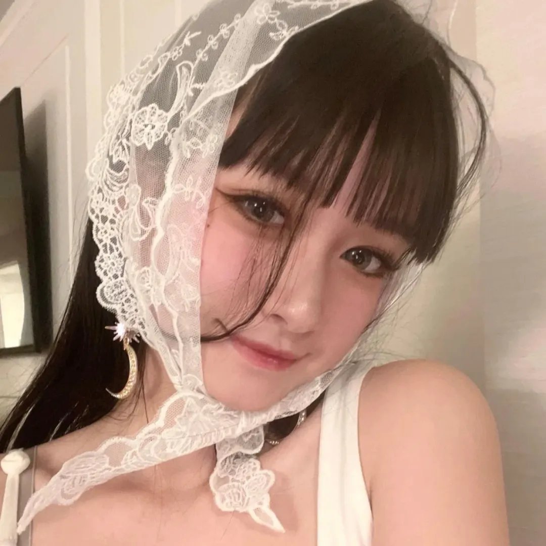 只是陌生人